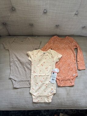 3-Pack Gerber Baby 12-month One-Pieces